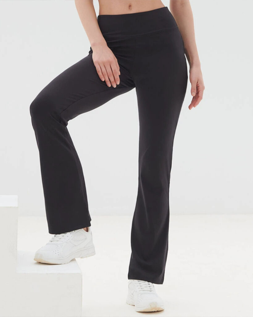 SK428-Womens black flared dance leggings with high-rise waistbandBLK MODEL 1 HERO